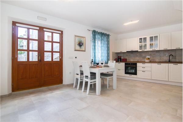 House K1, for 5 persons