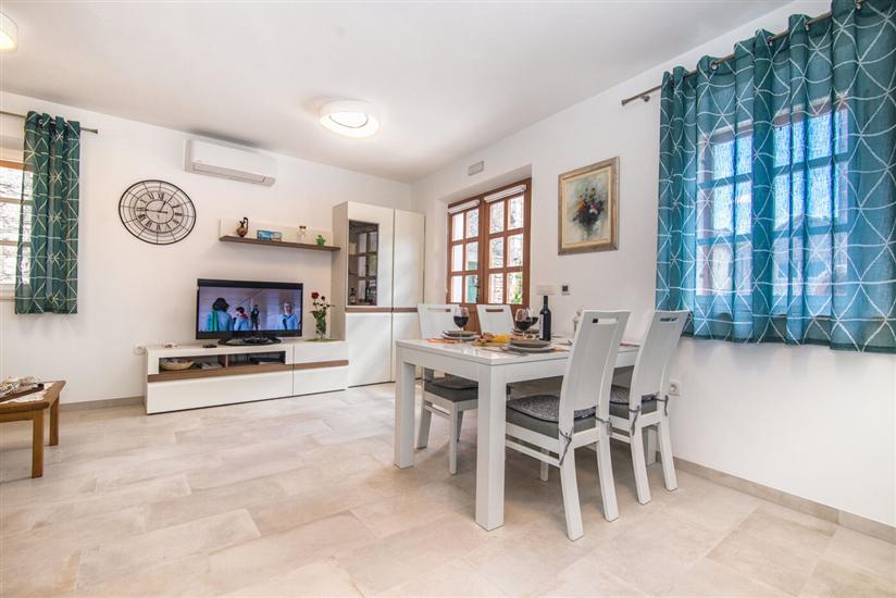 House K1, for 5 persons