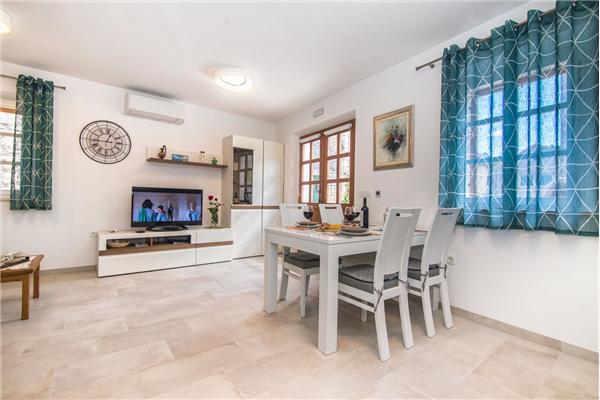 House K1, for 5 persons