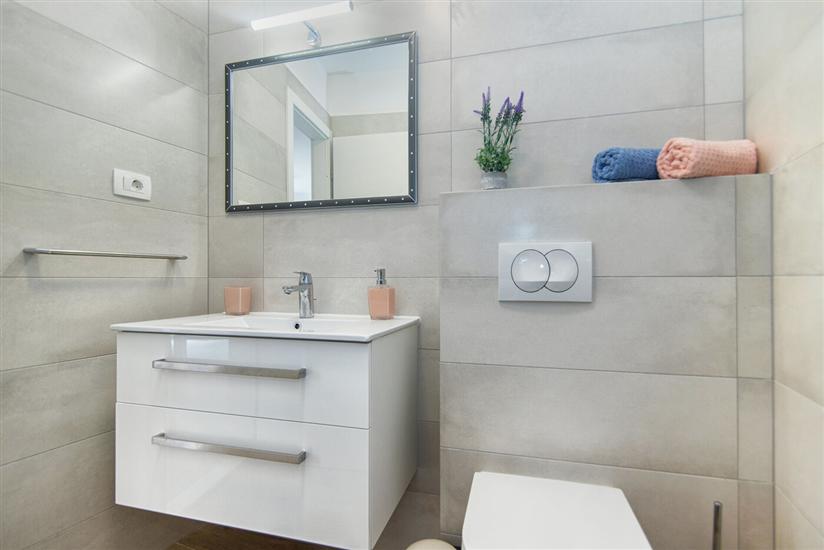 House K1, for 5 persons