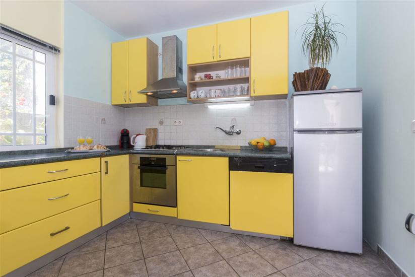 Apartment A2, for 6 persons