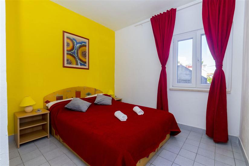 Apartment A2, for 6 persons