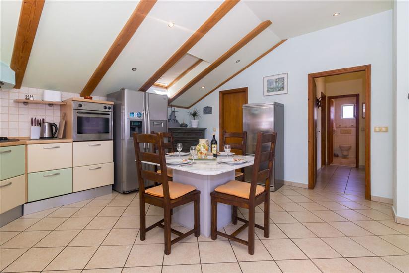 Apartment A3, for 6 persons