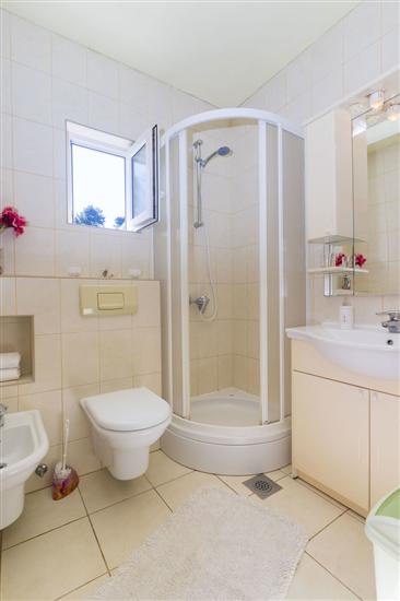 Apartment A3, for 6 persons