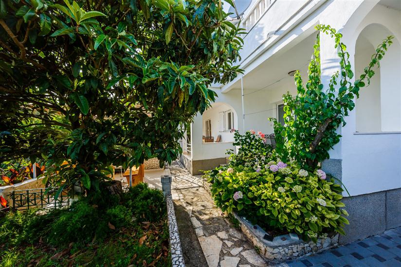 Apartment A2, for 4 persons