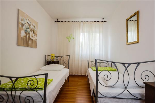 Apartment A2, for 4 persons