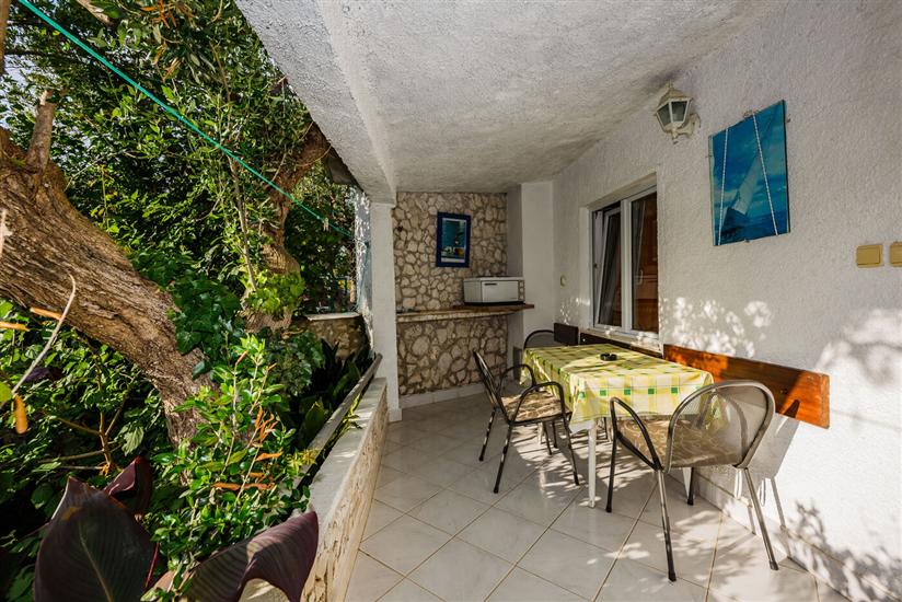 Apartment A4, for 3 persons