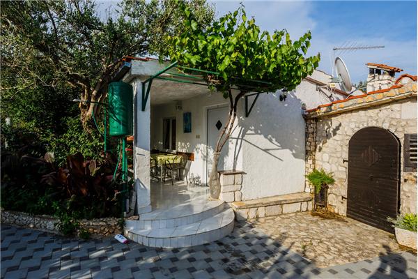 Apartment A4, for 3 persons