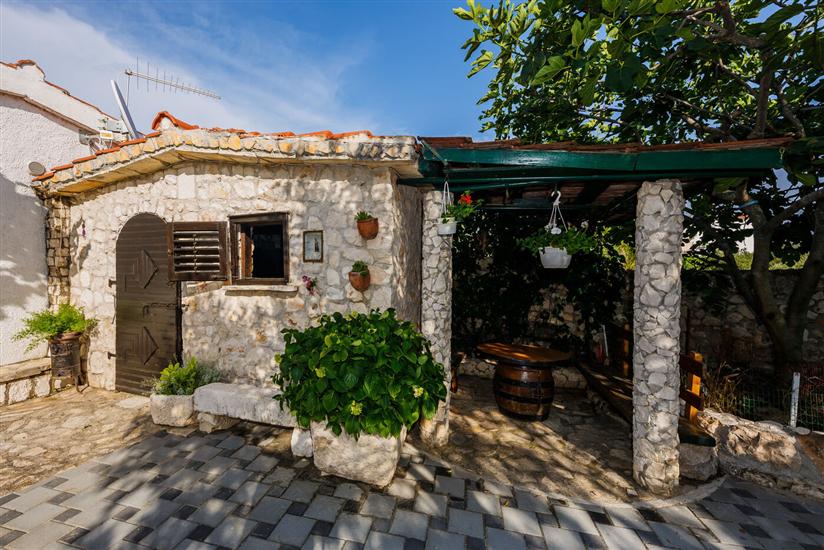 Apartments Villa Perla