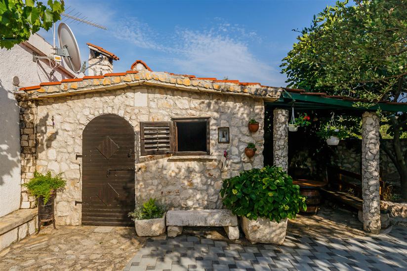 Apartments Villa Perla