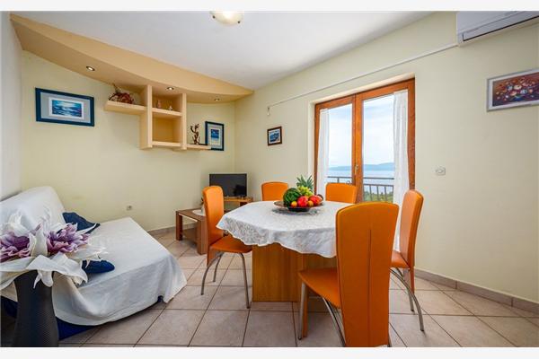 Apartment A1, for 5 persons