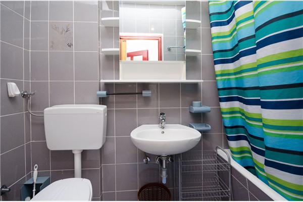 Apartment A2, for 4 persons