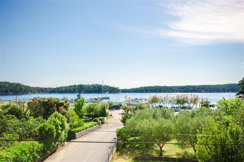 Room S2, for 2 persons