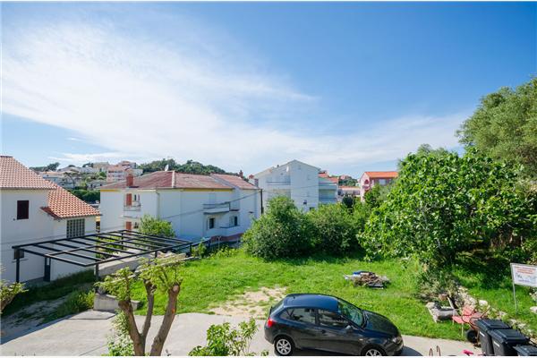 Room S3, for 2 persons