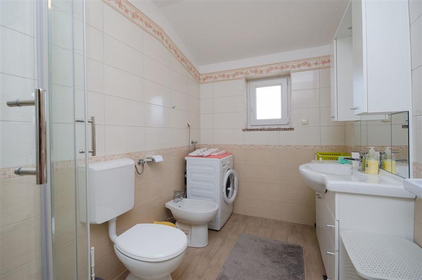 Apartment A5, for 4 persons