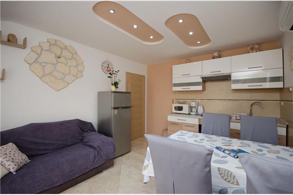 Apartment A5, for 4 persons
