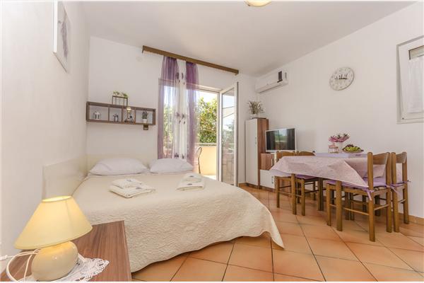 Apartment A1, for 4 persons