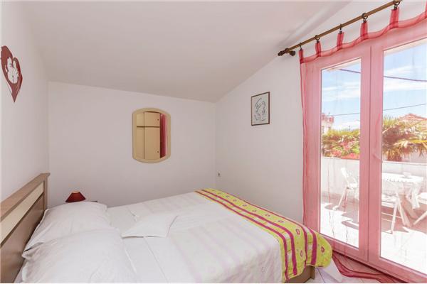 Apartment A1, for 2 persons