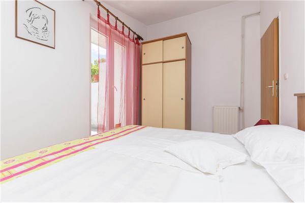 Apartment A1, for 2 persons