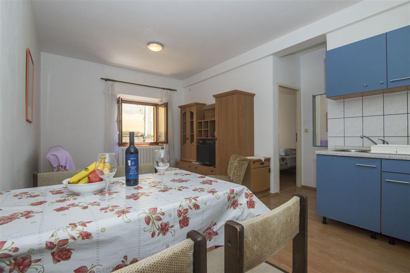 Apartment A2, for 4 persons