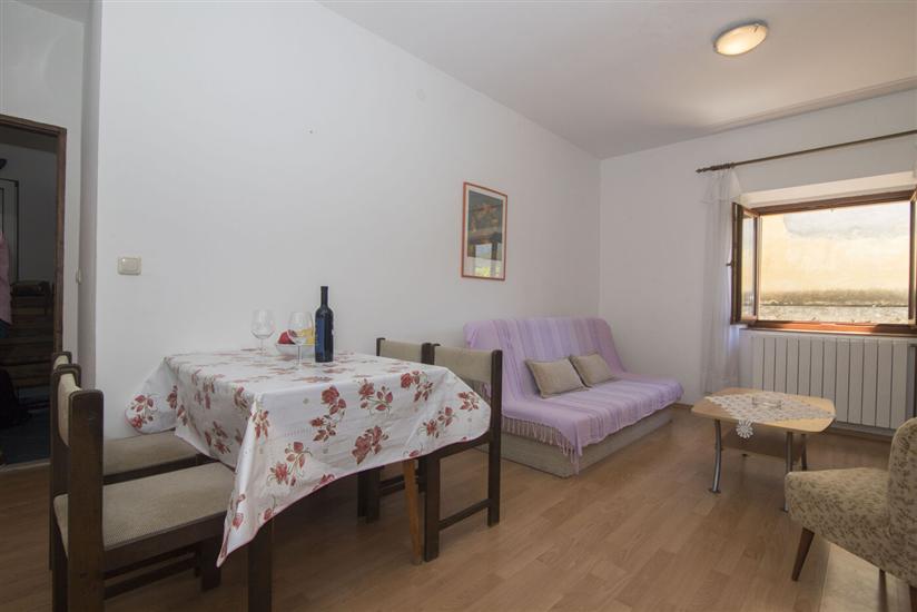 Apartment A2, for 4 persons
