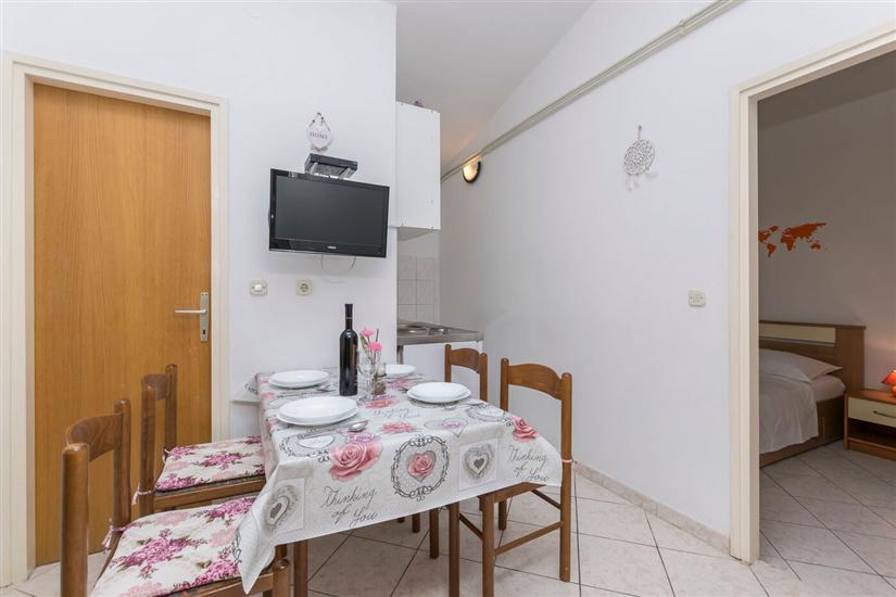 Apartment A2, for 4 persons