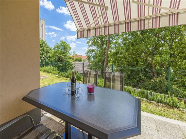 Apartment A2, for 4 persons