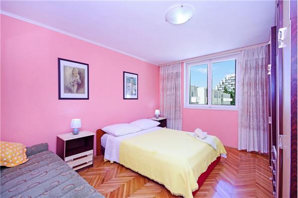 Apartment A1, for 5 persons