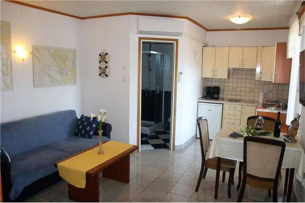 Apartment A1, for 4 persons