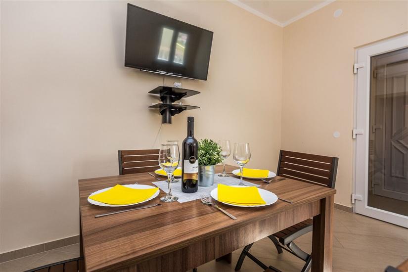 Apartment A1, for 4 persons