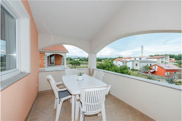 Apartment A2, for 4 persons