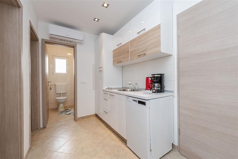 Apartment A6, for 4 persons