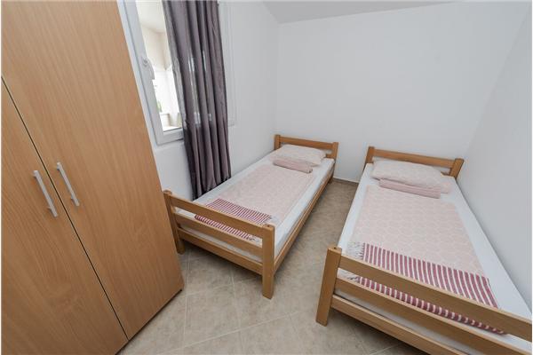 Apartment A6, for 4 persons