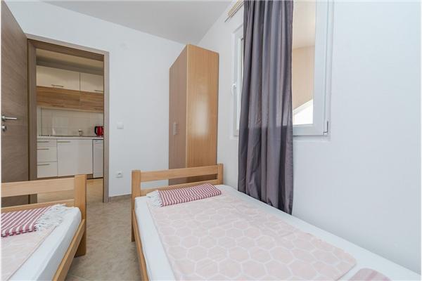 Apartment A6, for 4 persons