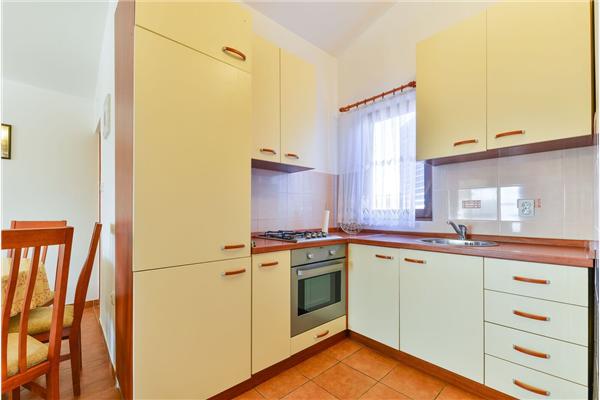 Apartment A1, for 6 persons