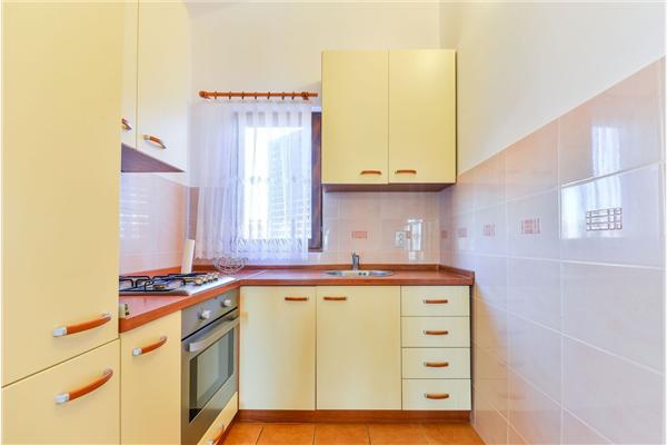 Apartment A1, for 6 persons