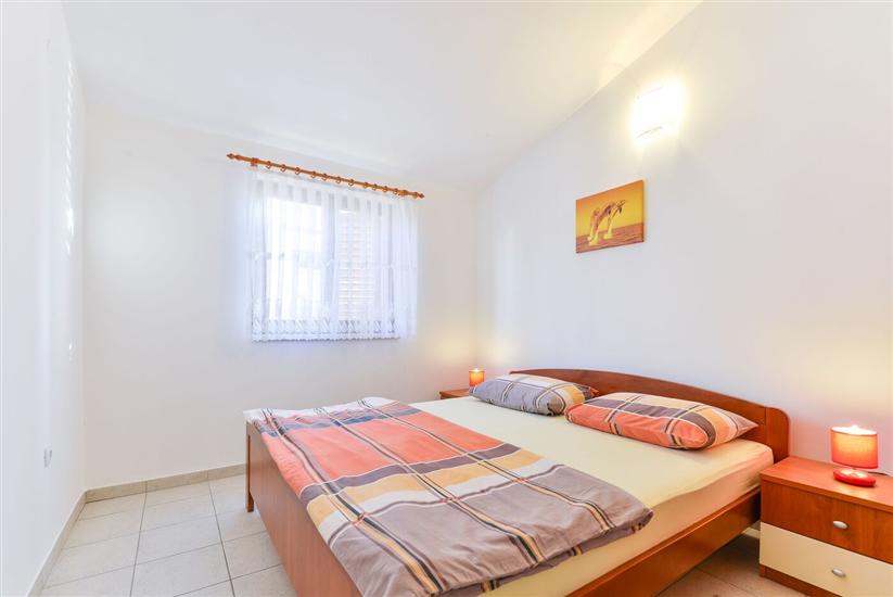 Apartment A1, for 6 persons