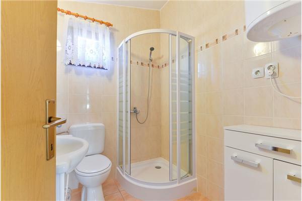 Apartment A1, for 6 persons