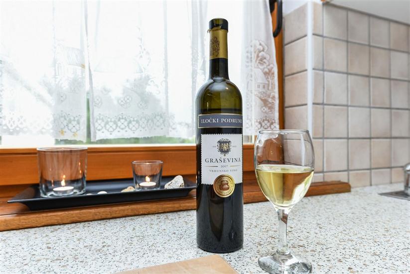 Apartment A1, for 8 persons