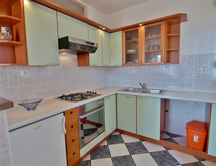 Apartment A2, for 4 persons