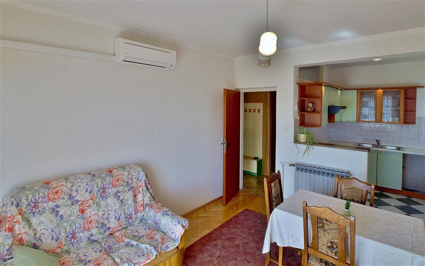 Apartment A2, for 4 persons