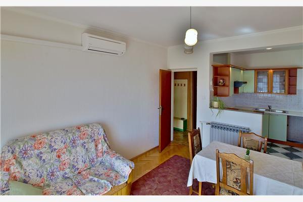 Apartment A2, for 4 persons