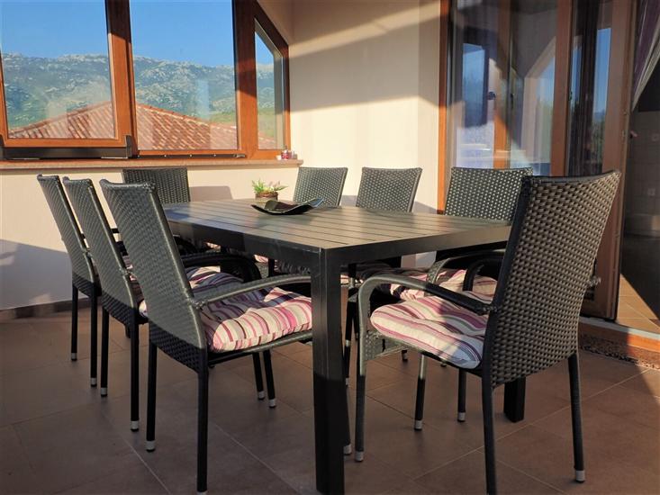 Apartment A1, for 6 persons