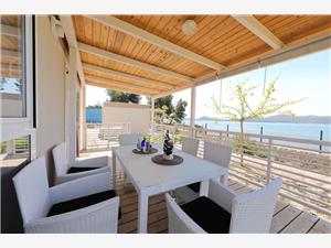 Beachfront accommodation Zadar riviera,Book2From 314 €