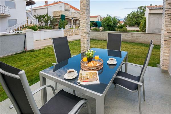 Apartment A1, for 4 persons