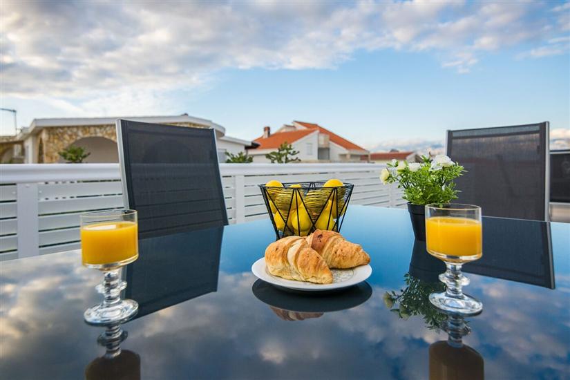 Apartment A4, for 4 persons