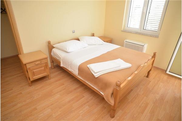 Apartment A1, for 6 persons