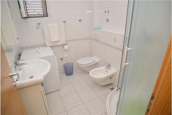 Apartment A1, for 6 persons