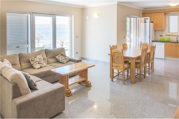 Apartment A4, for 6 persons