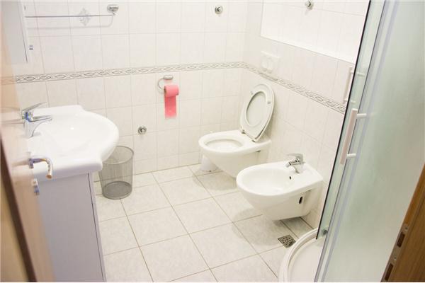 Apartment A4, for 6 persons